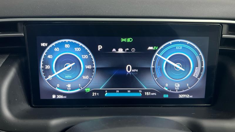 Hyundai TUCSON Photo cohere-08b6ac5261778dcd13d7a52e373759f288678936.jpg