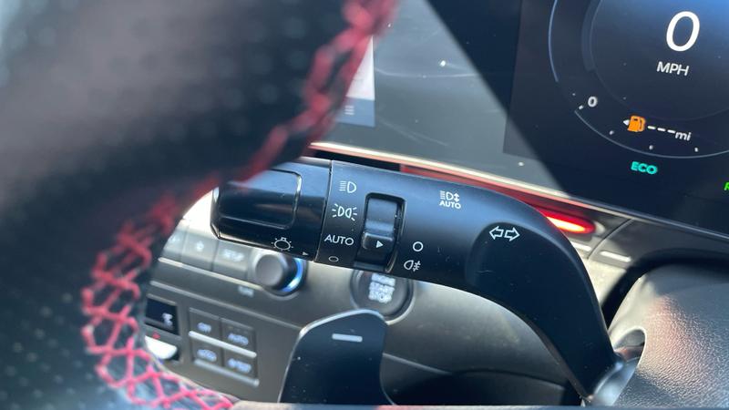 Hyundai KONA Photo cohere-08c8e9b30e1c3cf386ebd8b6ed83118d49b2a8b6.jpg