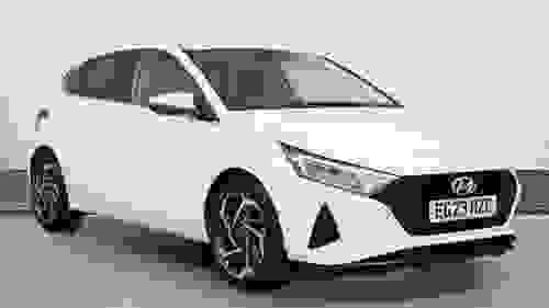Used 2023 Hyundai i20 1.0 T-GDi MHEV Premium Hatchback 5dr Petrol Hybrid Manual Euro 6 (s/s) (100 ps) White at Richmond Motor Group