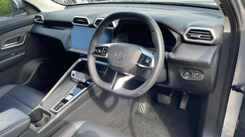 MG MG ZS Photo cohere-08d23801077020aa63e81aa7da3dceb56a1814b9.jpg