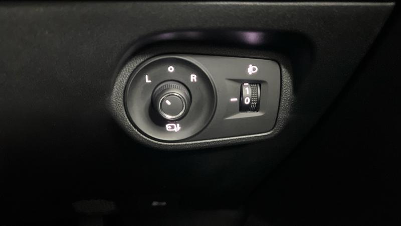 MG MGS5 EV Photo cohere-0918f19012047ad810a1216fa70b0b0590968437.jpg