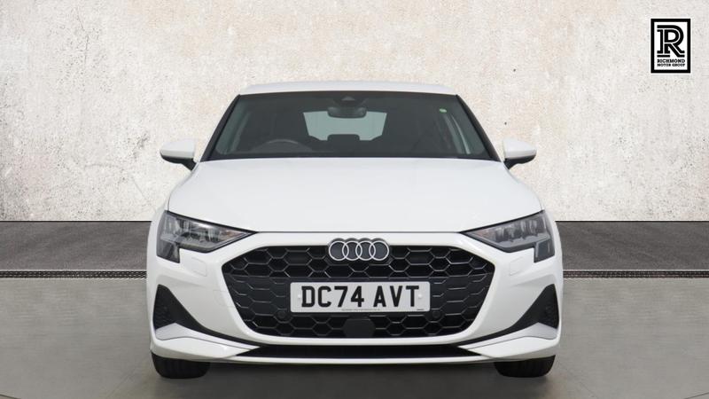 Audi A3 Photo cohere-093438e5521a52409e2bb4e47de50a04889d1775.jpg
