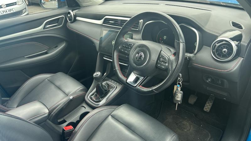 MG ZS Photo cohere-0955b669e3324e9204d17d5ab7305759697e9b32.jpg