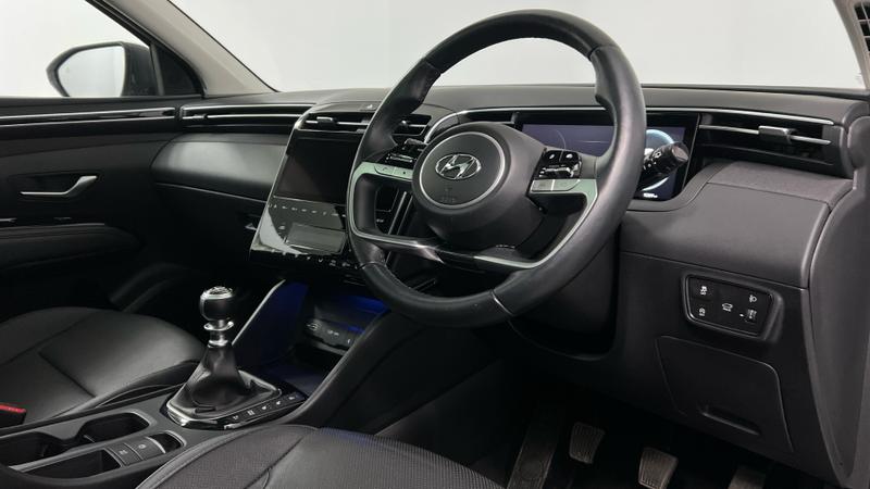 Hyundai TUCSON Photo cohere-09cd47adb6f6280d4d3664a760ce6a655911589d.jpg