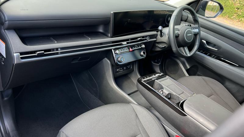 Hyundai TUCSON Photo cohere-0a6f2251ab976a5025a6673e4af5049e93c6d375.jpg