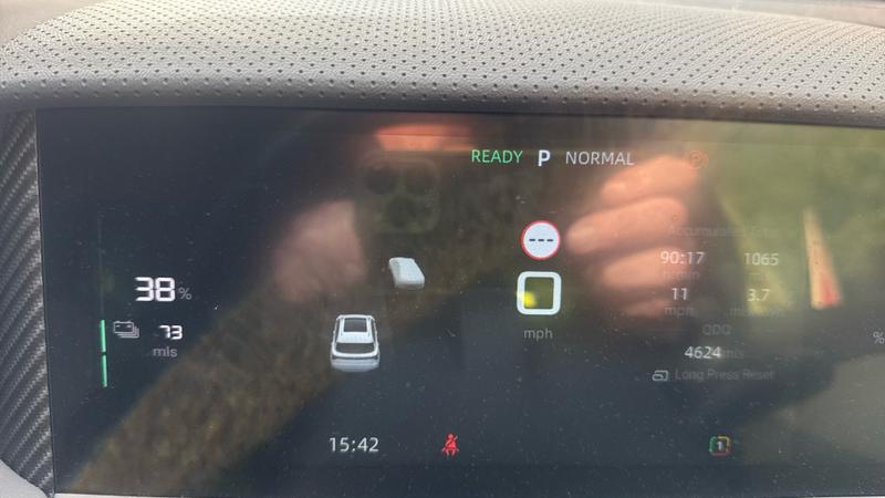 MG MGS5 EV Photo cohere-0a937aaad99aaec9f5565f4147debf5e1a4875d6.jpg