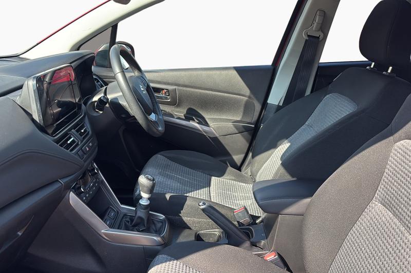 Suzuki S-Cross Photo cohere-0a9d6ac60a9adfcad21da7bb330d89edda006c83.jpg