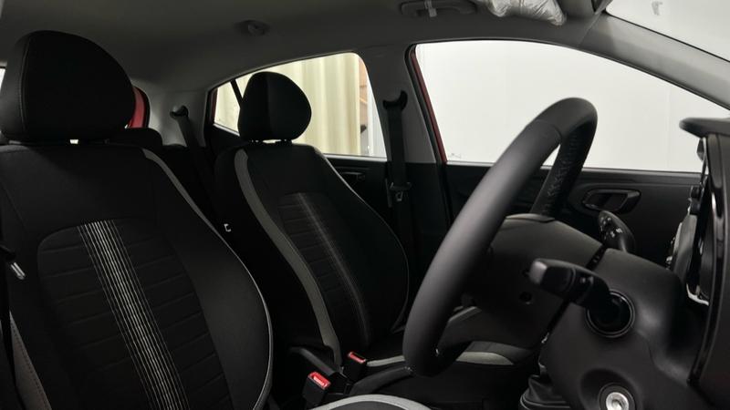 Hyundai i10 Photo cohere-0af23ffde29e6530e65bfb191fdaca75070a5f42.jpg