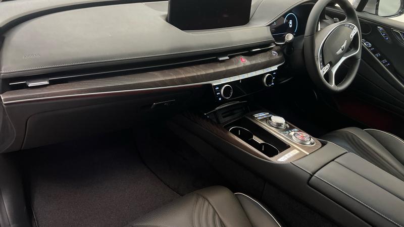 Genesis G80 Photo cohere-0b06ad451313cba0817e678579554bb5cb5d4b74.jpg