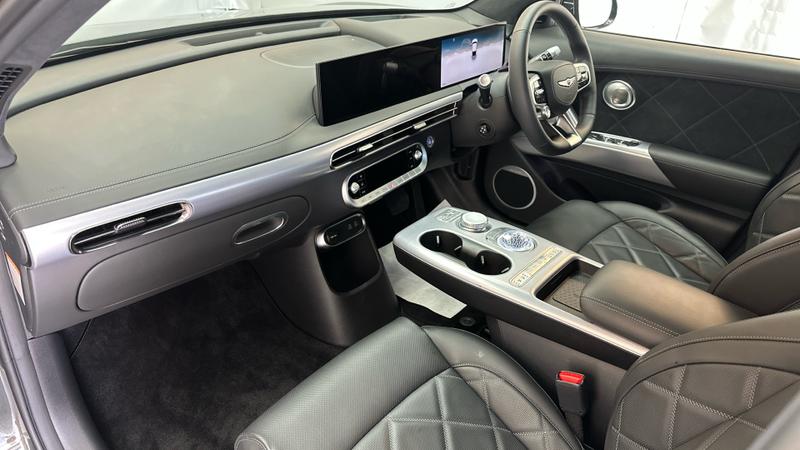 Genesis GV60 Photo cohere-0b7af0ae7cce9a565dbc9d96b255e628cf2dc7be.jpg