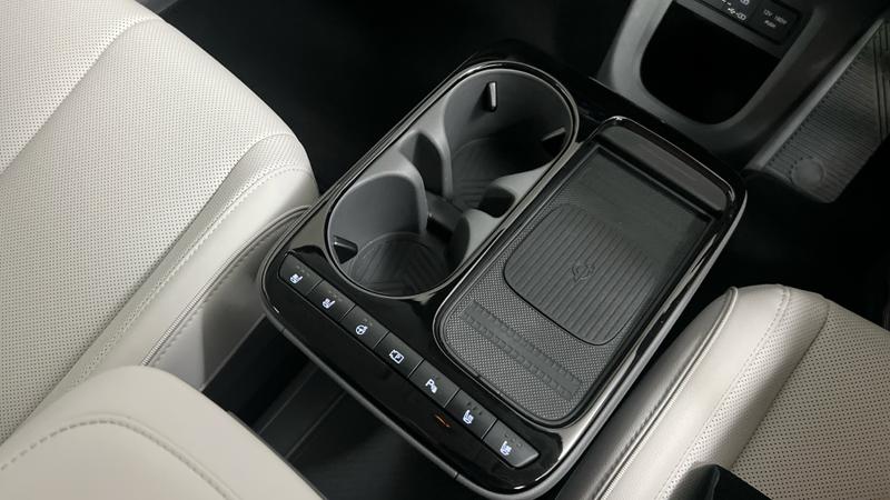 Hyundai IONIQ 5 Photo cohere-0c2fb1141bc1e56c7918d59437a416e40416f036.jpg