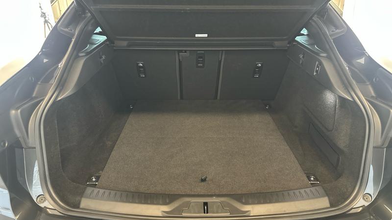 Jaguar I-PACE Photo cohere-0cb0f54be8a2926c9aa2f42d0fb7850f38273734.jpg