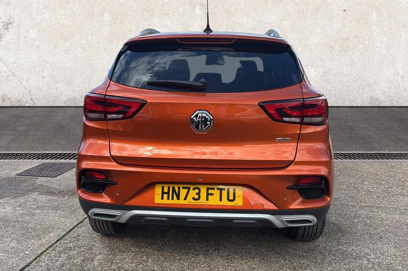 MG ZS Photo cohere-0cf0693316b0d36720a5bc610b5452f2e2f8c221.jpg