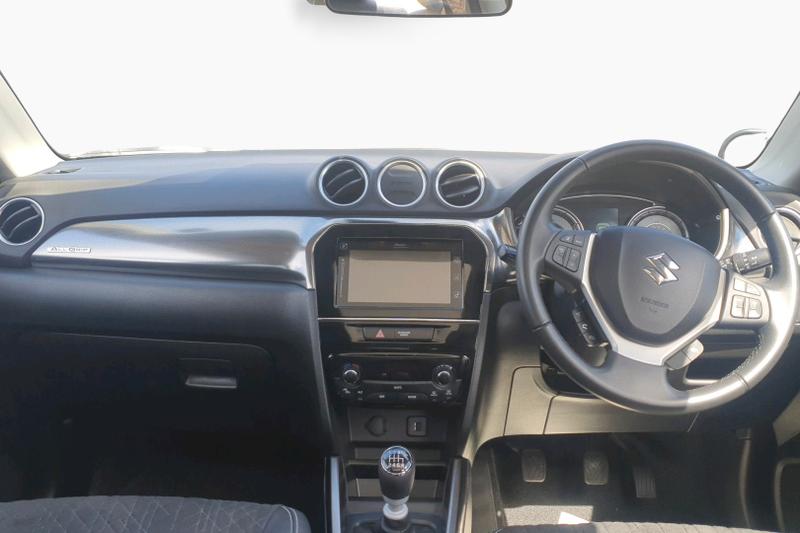 Suzuki Vitara Photo cohere-0d089cc8a1516489bf8560d80f3bb7f8a1ead0f4.jpg