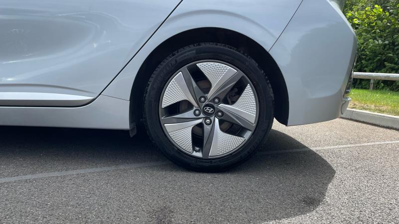 Hyundai IONIQ Photo cohere-0d5210dd9b4bf1db8c447ab688f4f8e24917da4f.jpg
