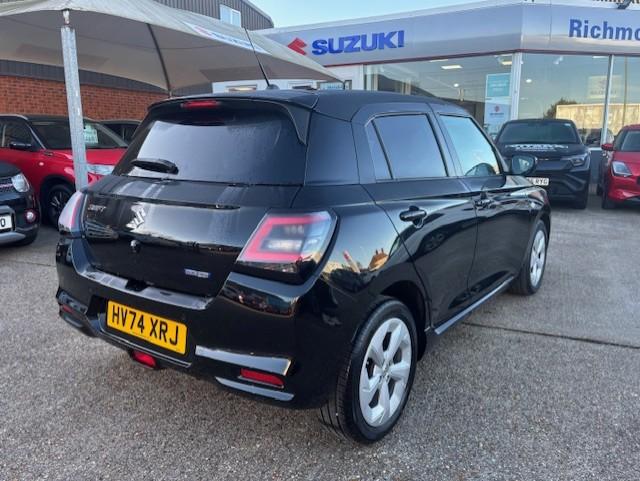 Suzuki Swift Photo cohere-0d69d1e881ae117b951630a4453da23404986d8d.jpg