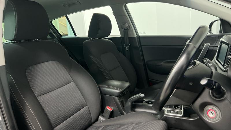 Kia Sportage Photo cohere-0e0a28c26cff8f1ff26b740f02acc6aba97f323b.jpg