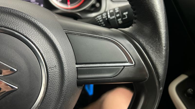 Suzuki SWIFT Photo cohere-0e317b329304f88f39f49498368cf93bf8e6c670.jpg