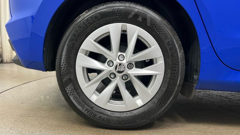 Skoda FABIA Photo cohere-0eed7e2d2d91dab86d65996da920aa8c6586884d.jpg
