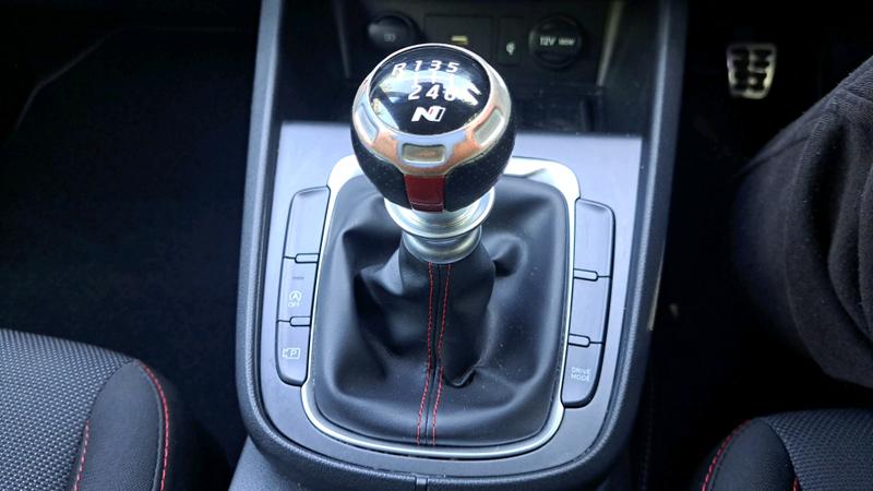 Hyundai KONA Photo cohere-0ef604ff777e495413622cd92be6bf4074fc73e7.jpg