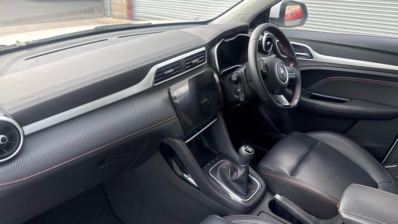 MG ZS Photo cohere-0f0b16407da1f30790743dfaebe65d127dae60a0.jpg