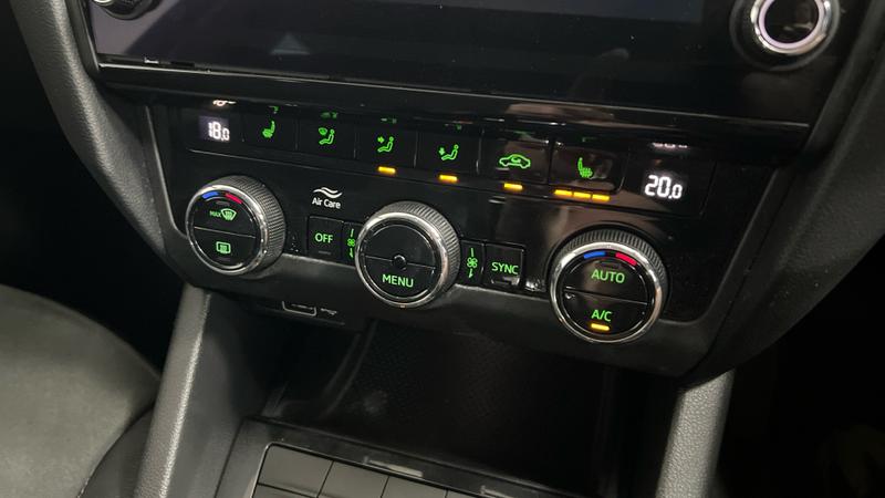 Skoda OCTAVIA Photo cohere-0f27862c4c3dbb8c469604d94a9b641978363319.jpg