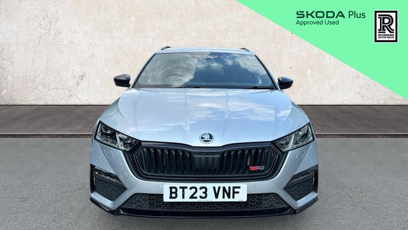 Skoda OCTAVIA Photo cohere-0f97bdb11788555fe9400f29e04eb9dfd245a86a.jpg