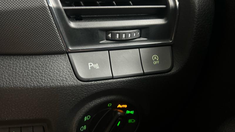 Skoda FABIA Photo cohere-10134aaa68dec3e92f5fe06e3a2c07febab190ae.jpg