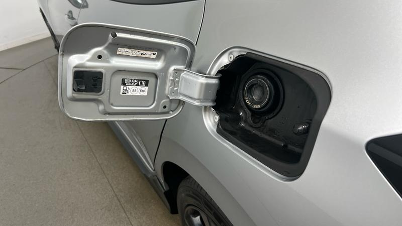 Honda Civic Photo cohere-108e87d9e768973d30856d268171cbdfd6d980f8.jpg