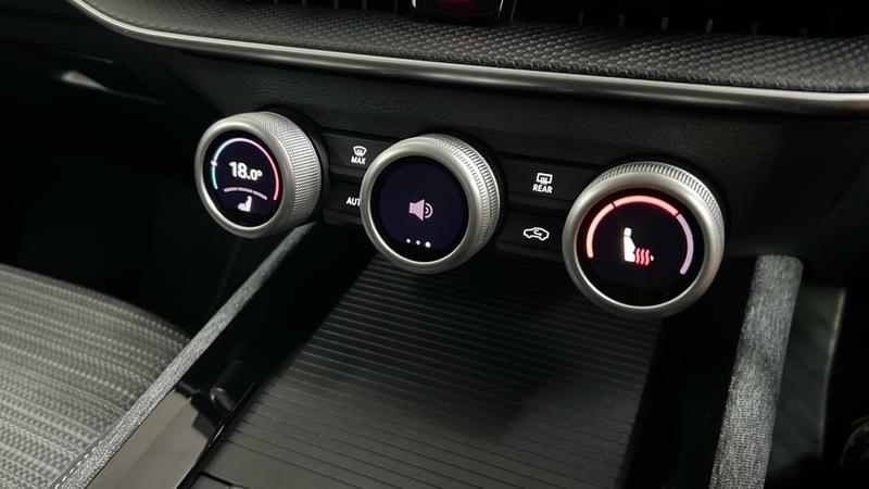 Skoda SUPERB Photo cohere-10c21e1ff576025c3ee985f681d0a96fcca04718.jpg