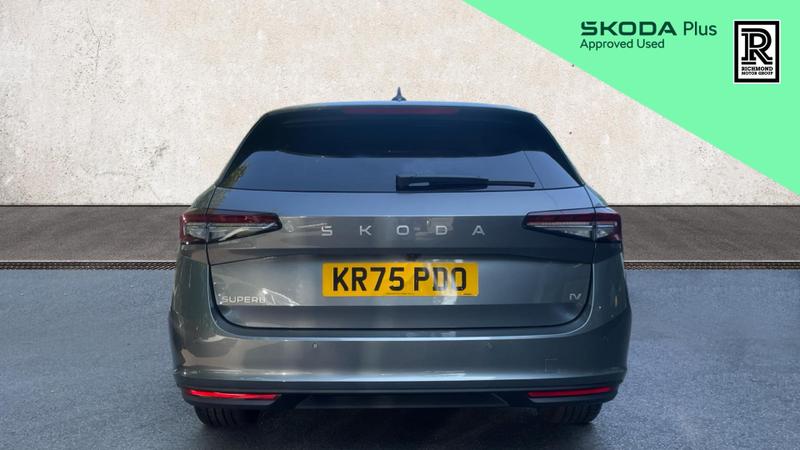 Skoda SUPERB Photo cohere-10cc25260de235302c89d628eb370b58cf1d7994.jpg