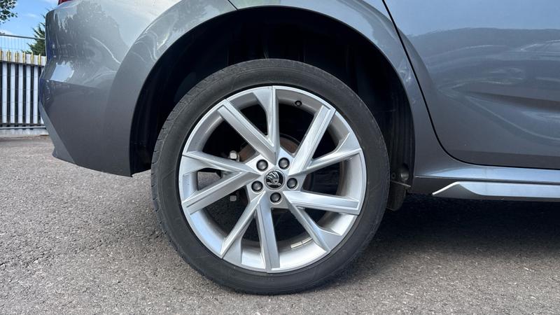 Skoda KAMIQ Photo cohere-10ee5b97676e647a2a5cd1029bb568fb38eb2d7a.jpg