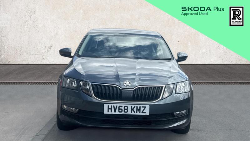 Skoda OCTAVIA Photo cohere-1132a758c3324b5c3eaec504e2fd50ac30b3e417.jpg