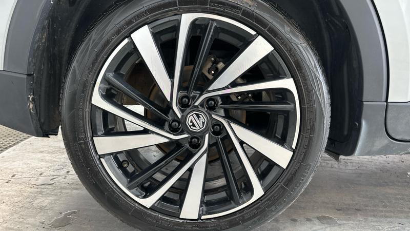 MG ZS Hybrid+ Photo cohere-11e386301d9af2929847aff488cf5496e6c40299.jpg