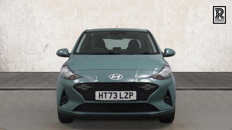 Hyundai i10 Photo cohere-125d697ca293f506e3acd5f025a8c97c13a5410b.jpg