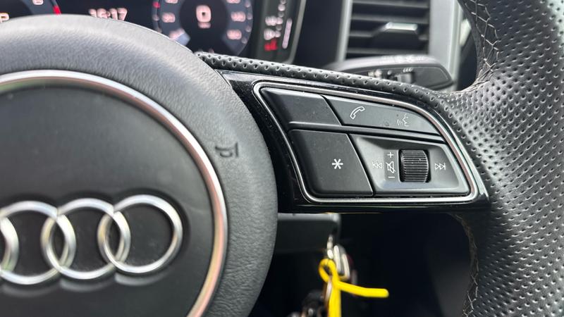 Audi A1 Photo cohere-12a02aef71b8a4755996bda8d0cd4d77d33e7e23.jpg