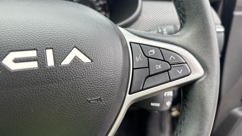 Dacia Sandero Photo cohere-12c8f051d73e5f1c1f34508f44e4efebbe767607.jpg