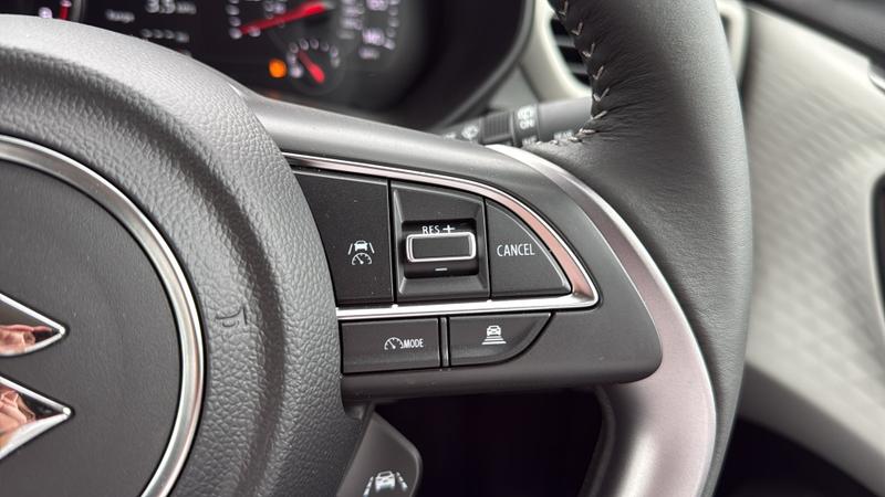 Suzuki SWIFT Photo cohere-12ddfb0cc32fa860333eb09976fff6286e6c988d.jpg