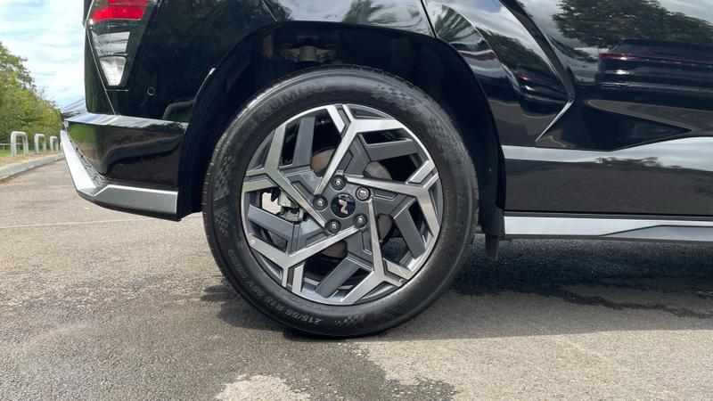 Hyundai KONA Photo cohere-13272af5f673e5c370dd002fac92c1cf825cdc41.jpg