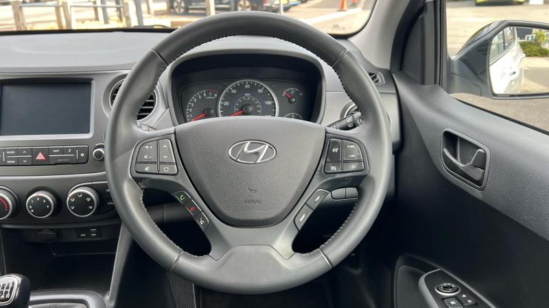 Hyundai i10 Photo cohere-146a574aaff3b3a0afc8c6657dd5844d62e5e5f5.jpg