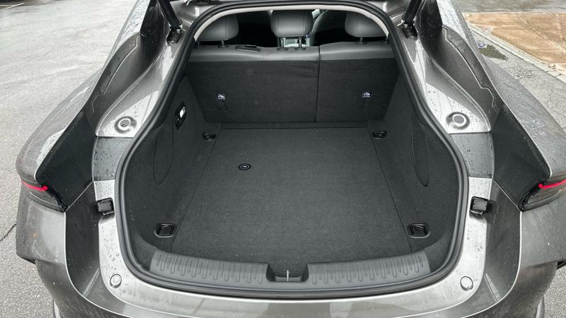 MG MG IM5 Photo cohere-147b8d931a11213c06dff86300e82978dd158dde.jpg