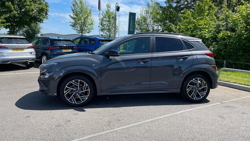 Hyundai KONA Photo cohere-14b2bef4ffd5499ebe16b340a0dd3c5be5ea1d14.jpg