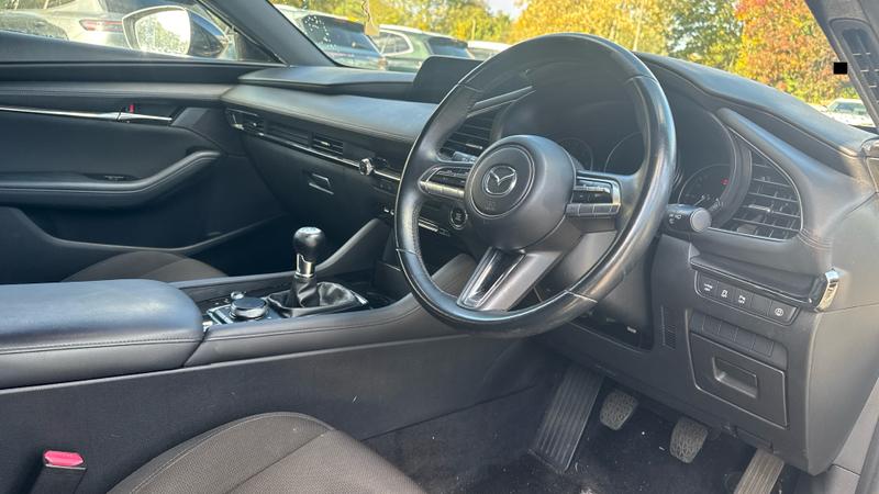Mazda Mazda3 Photo cohere-14db3cbf010bfbe3c3af9d8228f9b9c1bad1dadc.jpg