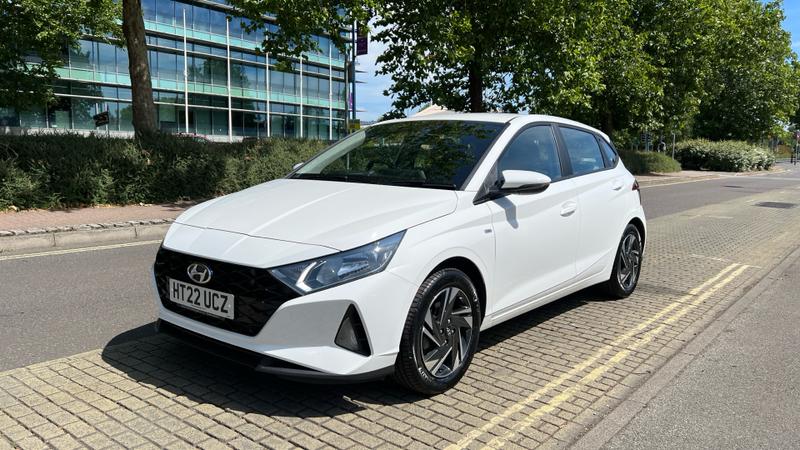 Hyundai i20 Photo cohere-151a728e1d3acbc986bf76e966939771185f48df.jpg