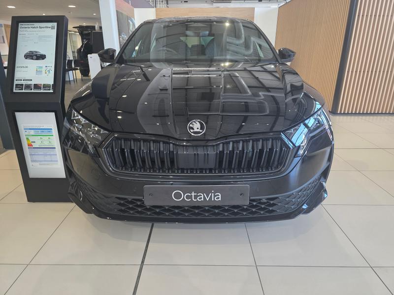 Skoda OCTAVIA Photo cohere-15bca3dce81fa73a779054392bfeb7f85a97ea68.jpg
