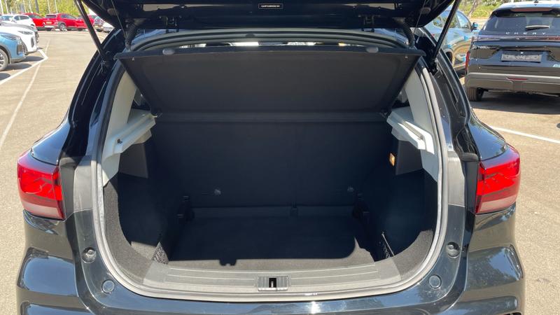 MG ZS Photo cohere-15de150798eb78f90d1322457f1a90f48cebf2d5.jpg