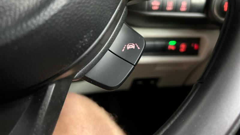 Suzuki SWIFT Photo cohere-16067476fbd75567c5891fa2a9a1205f9ec4c633.jpg