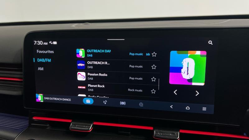 Hyundai KONA Photo cohere-16557421af8044c7de315c51aace1e453de0951e.jpg