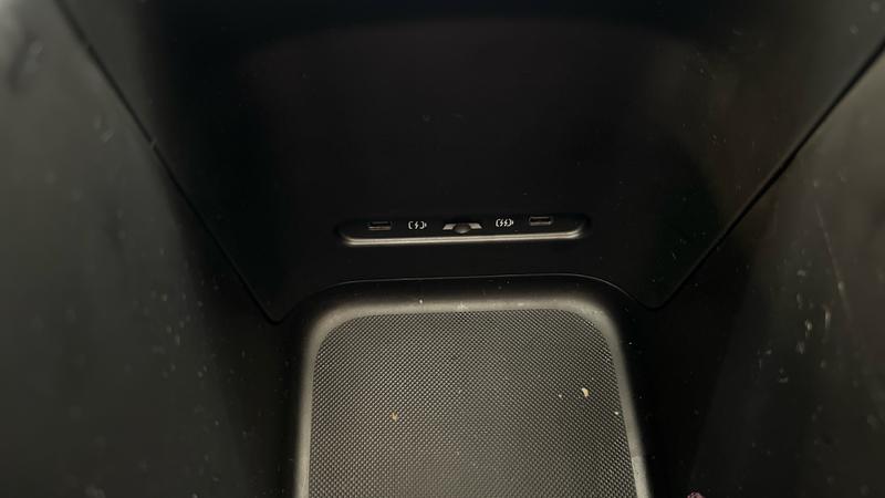 MG MG IM5 SM Photo cohere-1656fcaf5a6d8187dfe7ff678aa980af15678b3f.jpg