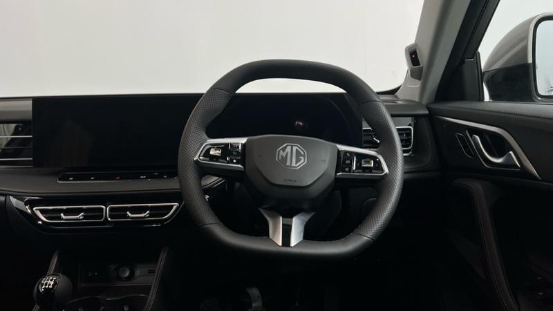 MG HS 24MY Photo cohere-16bbf2e83e24a98d4dbee0768999ef2e17da04e5.jpg